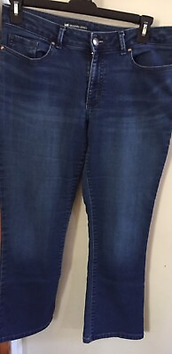 #ad Lee Modern Series Curvy Fit 14 Blue Jeans Lightweight Med Wash Regular Comfort $9.20