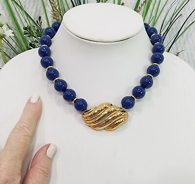 #ad Vintage Signed Avon Blue Bead and Gold Tone Swoosh Pendant Choker Necklace $24.95