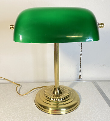 #ad Vtg Vintage Style Brass Bankers Lamp Green Shade W Bulb amp; Pull chain $40.00