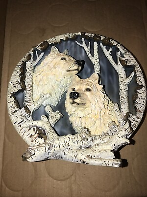 #ad 3D Two Wolves In The Woods figure Plate $20.00