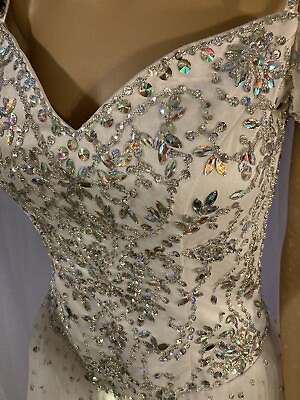 #ad Exquisite Wedding Dress Stunning Rhinestone Accents Led Lighting Free Shipping $200.00