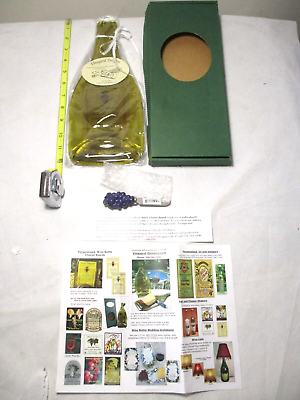 #ad 2011 NOS Vineyard Designs Handcrafted Sealed Wine Bottle Cheese Board in Box $14.99