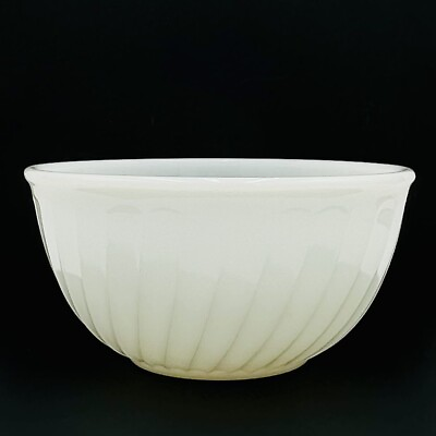 #ad Fire King Anchor Hocking Swirl White Milk Glass Mixing Bowl 9quot; $23.92