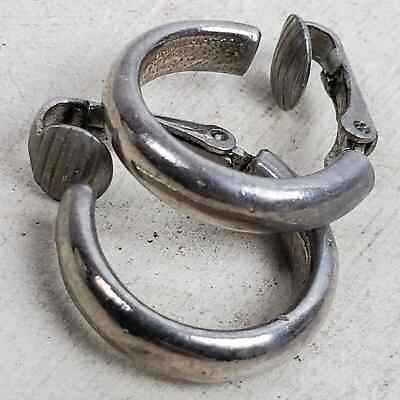 #ad Vintage Style Estate Hoop Clip STATEMENT Earrings .75quot; Long Gray $6.75