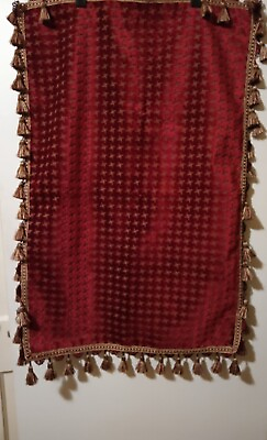 #ad Vtg Table Runner Mat Rectangle Red Gold Tassels Burn Out Pattern Very Nice $14.40