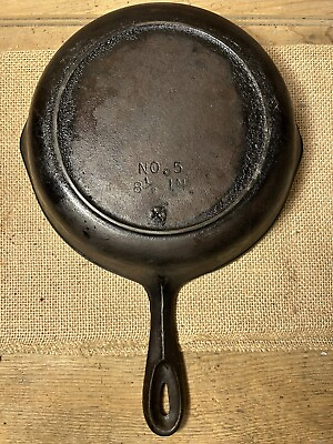 #ad VTG Cast Iron #5 X Unmarked Heat Ring Frying Pan Skillet Double Pouring Spout $25.00