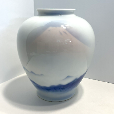 #ad Vintage Fukagawa Japanese Fine Porcelain 8 1 4quot; Vase Mt. Fuji in Original Box $122.50