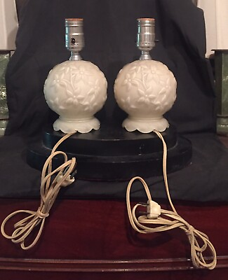 #ad PAIR OF FROSTED REVERSED PAINTED STARFLOWER SATIN GLASS VANITY BOUDOIR LAMPS $142.95
