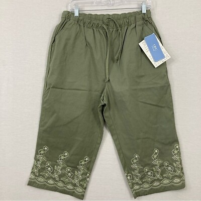 #ad New Denim amp; Co Green Embroidered Straight Leg Pull on Capri Pants Large $24.00