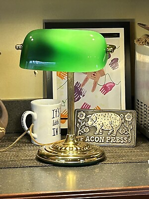 #ad Brass w Emerald Green Glass Shaded Bankers Desk Lamp Repro? C descript $38.00