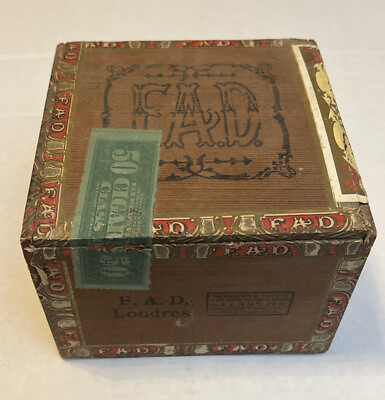 #ad F.A.D. Cigar Box F.A. Davis amp; Sons Londres 1917 Tax Stamp Antique Factory 456 NC $44.95