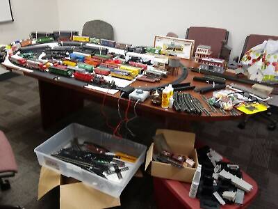#ad HUGE MIXED LOT HO SCALE TRAINSENGINESCARSI have added MORE CARS W LOWER PRICE $45.00