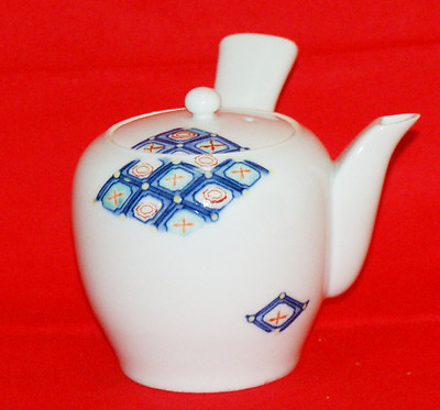 #ad Japanese teapot of green tea Nabeshima ware product by Kanzan #1374 $15.00