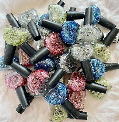 #ad Lot of 25: NEW Pretty Woman Nail Polish WHOLESALE in Pink Gold Blue Silver Black $29.99