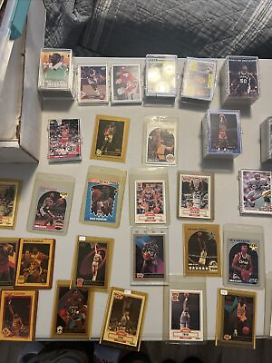 #ad vintage basketball card lot. 25 cards inlcuding some superstars $4.00