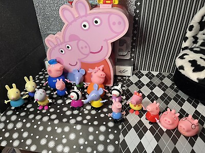 #ad Peppa Pig Carry Case Plastic with Handle Toy Storage w 14 Figures Friends $15.00
