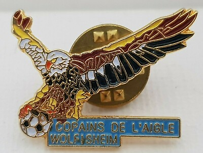 #ad Vintage Copains de L#x27;aigle wolfisheim Football French Pin badge 2.5cm GBP 7.07