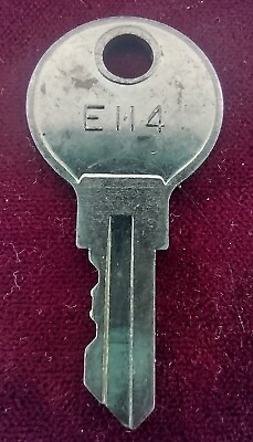 #ad Vintage Key Marked E114 Appx 1 5 8quot; Replacement Padlocks File Cabinet Desk Case $8.99