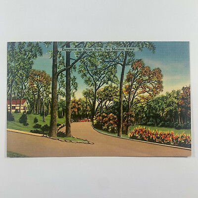 #ad Postcard Iowa Des Moines IA Union Park Entrance 1940s Linen Unposted $1.00