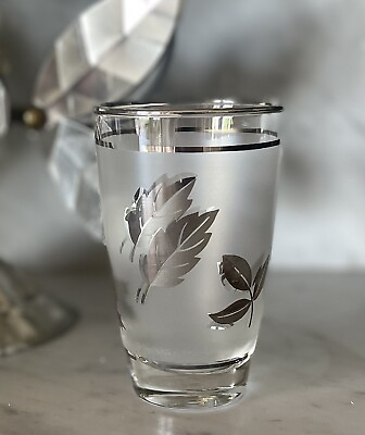 #ad Vintage Mid Century Modern Libbey Frosted Silver Leaf Glass $3.99
