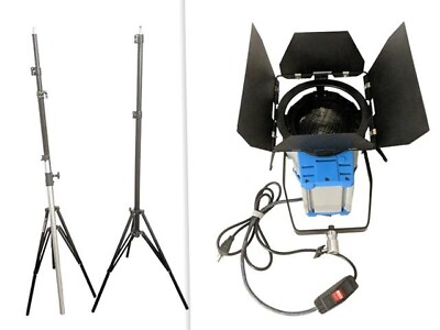 #ad 2 Tripod Light Stands With Studio Light And Tripod Side Arm $120.00