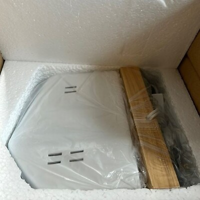 #ad NIB GLINS White Accents Small White Lamp Ceramic and Wood NEW IN BOX $18.75
