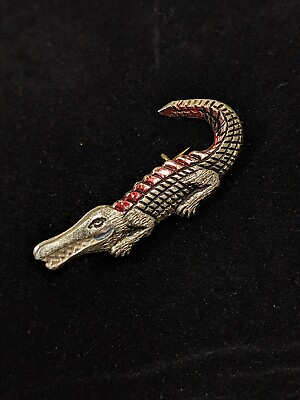 #ad Vintage Small Alligator Silver Tone Red Pressed Metal Pin Crocodile $6.99