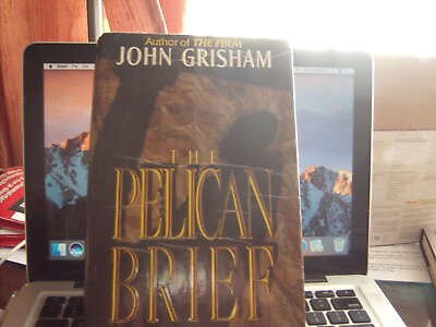 #ad The Pelican Brief by John Grisham 1992 1st Edition 9th Printing Hardcover DJ $15.00