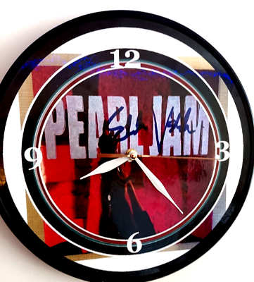 #ad PEARL JAM EDDIE VEDDER 12 INCH QUARTZ WALL CLOCK FREE PRIORITY SHIPPING $29.00