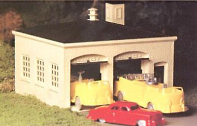 #ad BACHMANN PLASTICVILLE #45610 O SCALE FIRE HOUSE W VEHICLES NEW IN BOX $29.99