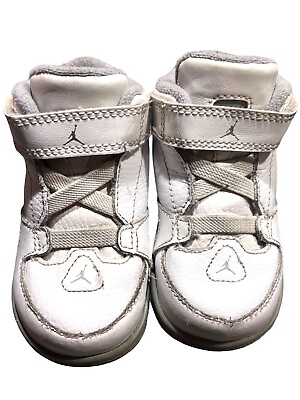 #ad Jordan Toddler White amp; Grey Size 5C Shoes 467981 100 10 21 11 $19.99