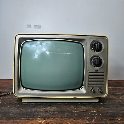 #ad Vintage AOC B 2721 TV Rare? $160.00
