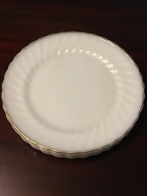 #ad 4 Vintage Anchor Hocking White Swirl Dinner Plates Gold Rim 10” $30.00