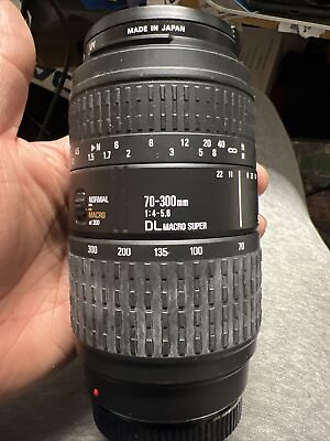 #ad Sigma 70 300MM 1:4 5.6 DL Macro Super Zoom Lens $49.99