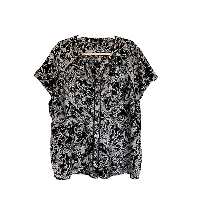 #ad Simply Vera Wang Top Sz 2X Short Sleeve Blouse Floral Black White Lightweight $13.98