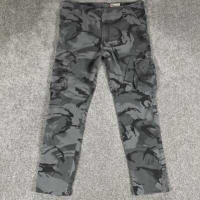 #ad Wrangler Pants Men’s 38x32 Gray Camouflage Regular Fit Stretch Tapered Cargo $28.88