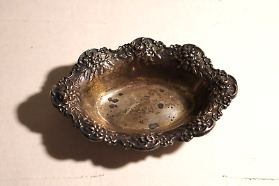 #ad Repousse S. Kirk amp; Son Sterling Oval Nut Dish #142 4 5 8quot; x 3 3 8quot; INV G $82.99