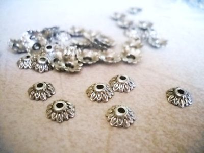 #ad 20 Flower Bead Caps Antique Silver Tone Spacers Findings Floral $2.99