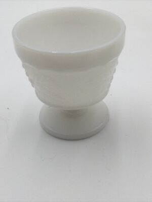 #ad Vintage White Milk Glass Glassware Pedestal Footed Round Dessert Dish $25.00
