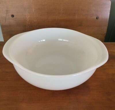 #ad Vintage Pyrex 024 2qt Milk White Bowl With Handles $13.00