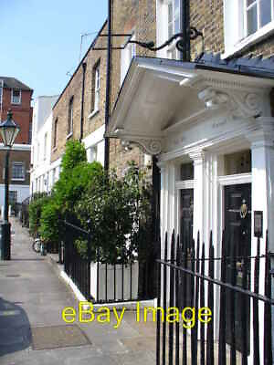 #ad Photo 6x4 Lawrence Street Westminster Exclusive brick terraced housing in c2007 GBP 2.00