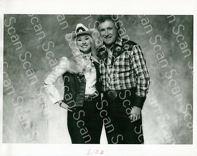 #ad The Kendalls Jeannie Kendall VINTAGE 8x10 Press Photo Country Music 11 $7.48