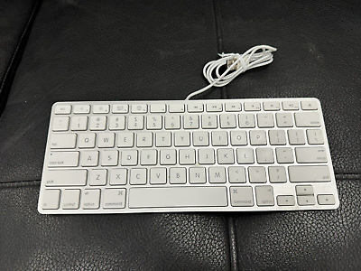 #ad Apple A1242 White USB Wired Keyboard Tested Works Great $19.99