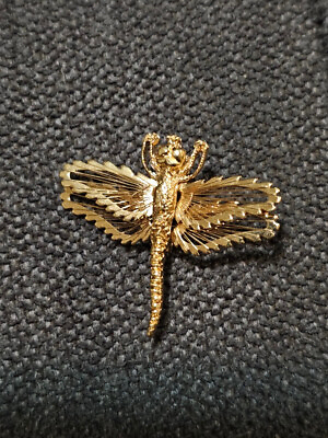 #ad Vintage Signed Monet Dragonfly Filigree Wire Art Gold Tone Charm $19.00