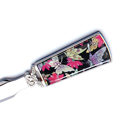 #ad MOP White Butterfly Design Sword Knife Desk Handle Envelope Letter Opener Gift AU $28.95