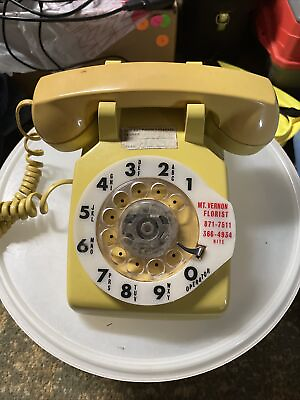 #ad Vintage Bell System Western Electric Rotary Desk Phone Yellow 500DM 1984 $39.99