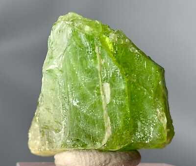 #ad 114 CT Natural Peridot Crystal With Rainbow Inclusion From Sapat Mine Pakistan $59.99