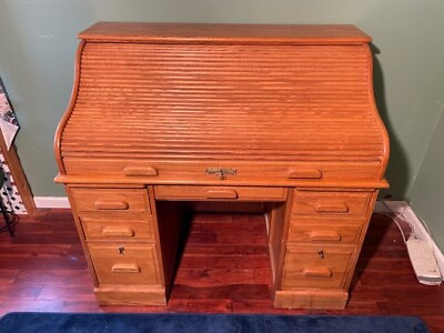 #ad Beautiful vintage American Oak Crest Roll Top Desk $600.00