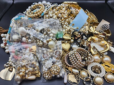 #ad Large Lot of Over 10 lbs Mostly Vintage Faux Pearl Jewelry Some Signed $350.00