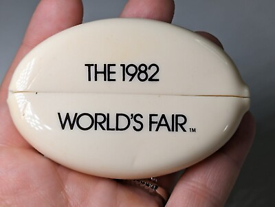 #ad Vintage The 1982 World#x27;s Fair Coin Squeeze Wallet Knoxville Tennesse Souvenir $11.66